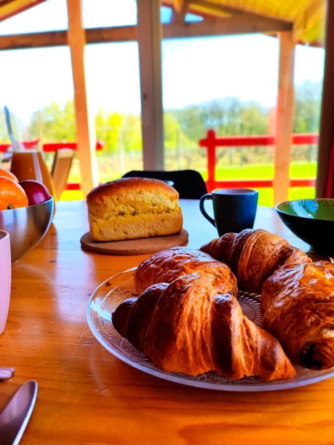 Les Chalets De Sancerre Thauvenay Bagian luar foto